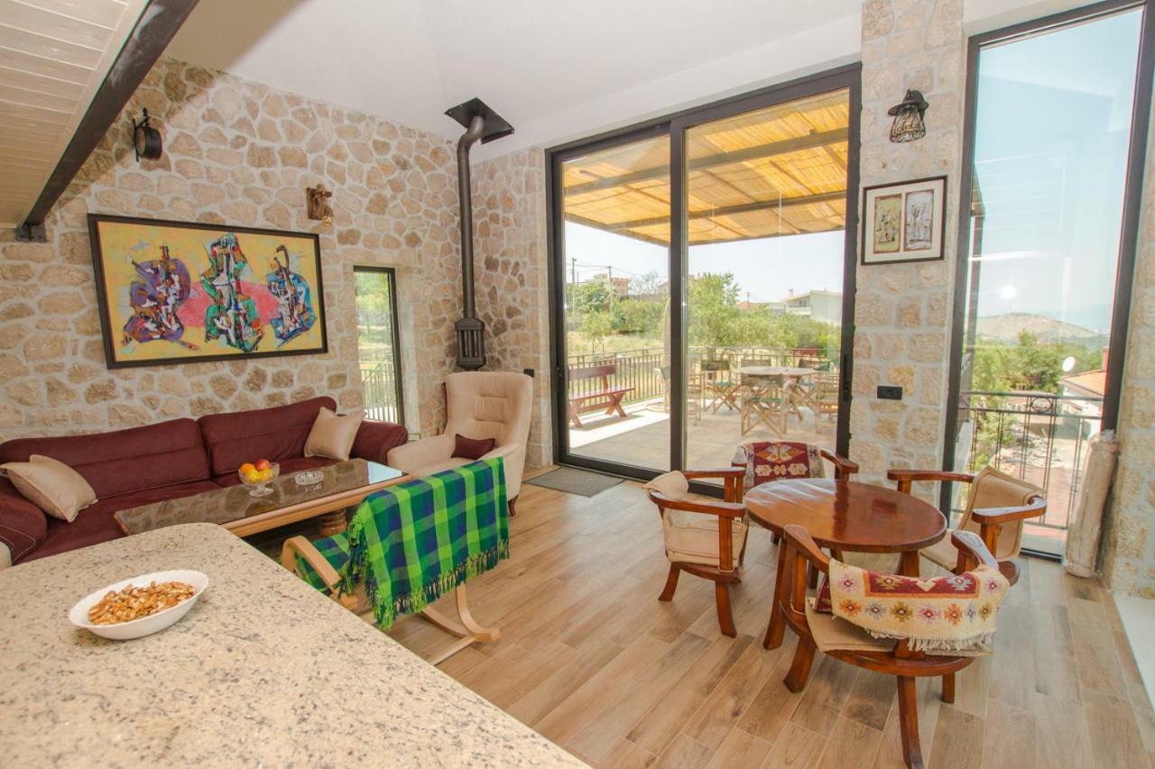 Stone Villa Uk - Dobra Voda Bar Eksteriør billede